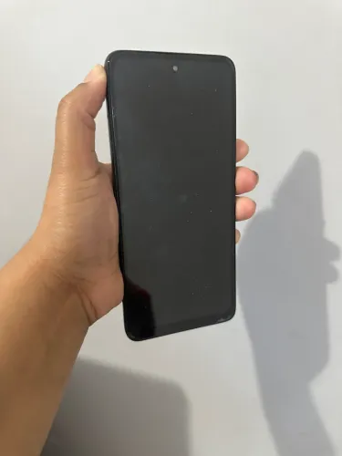 Vendo celular com marcas de uso,somente para Feira de Santana Ba