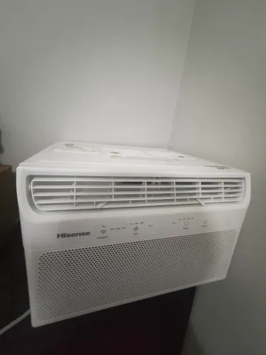 AR-CONDICIONADO DE JANELA HISENSE 10.000<br><br>BTUs - R$ 1.250