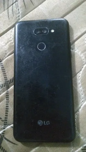 LG k 40s