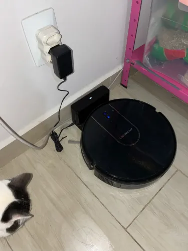 Robô Aspirador Varre e Passa Pano Liectroux L200 Compatível com Alexa
