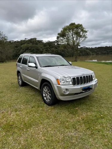 Jeep Grand Cherokee Overland 5.7 326cv 2006