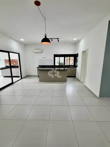 Casa à Venda em Florianópolis-SC | Bairro Campeche.