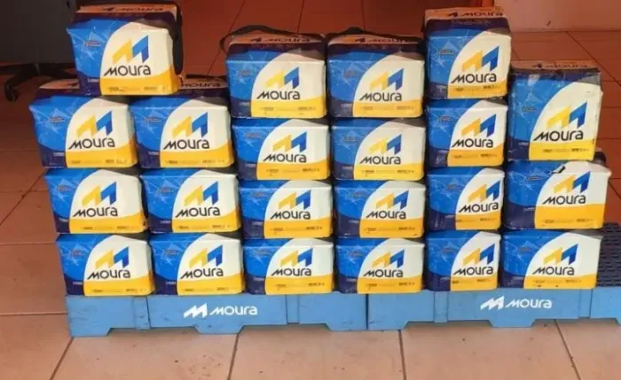 Bate. Moura 60 ah 2 anos de garantia 