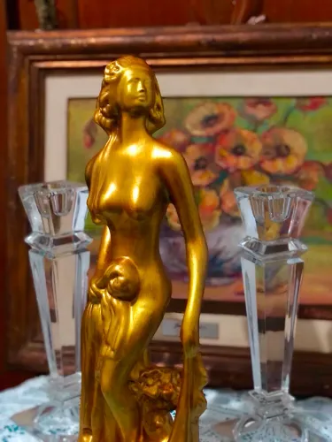 ESCULTURA EM PORCELANA VITRIFICADA VINTAGE ARGENTINA