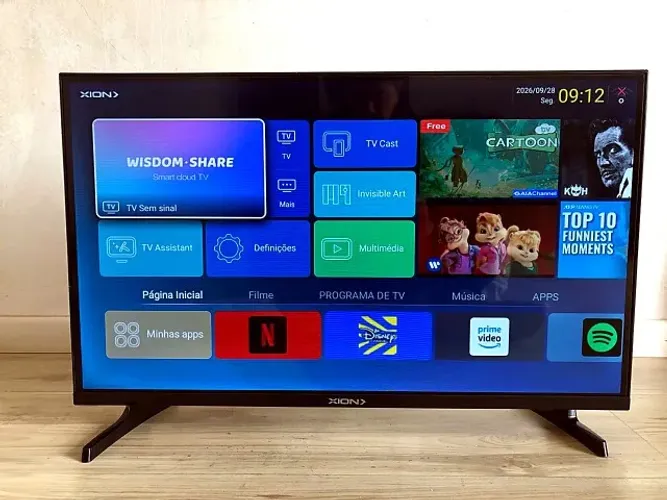 Smart TV 32" XION - Netflix, YouTube, Wi?Fi - com controle