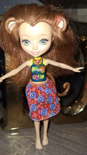 Boneca Merit Monkey Enchantimals