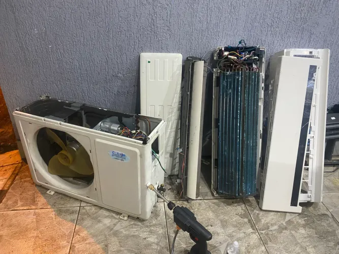 Ar Condicionado 24 mil Btu Elgin 220volts