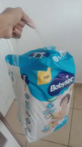 VENDO PACOTE DE FRALDA, BABYSEC. 68uni, LACRADO