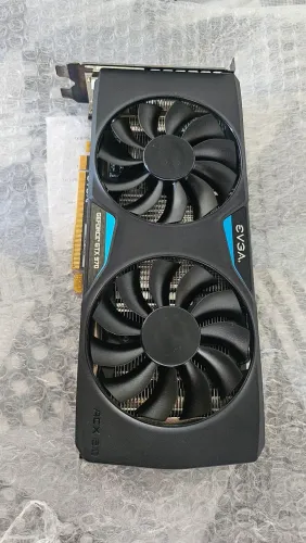 Placa de Vídeo EVGA GeForce GTX 970 SC 4GB ACX 2.0 - Impecável!