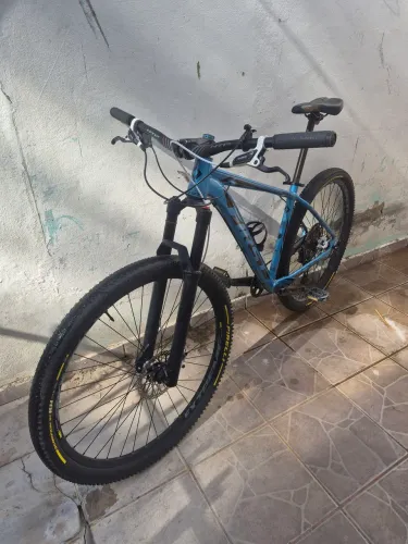 Bicicleta FIRST 17,5