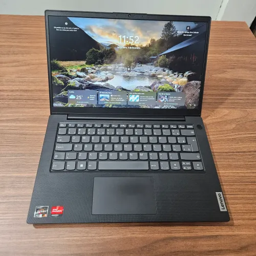 Notebook Lenovo V14 G4 AMD Ryzen 5 7520U 8GB DDR5 256GB Tela 14 FHD