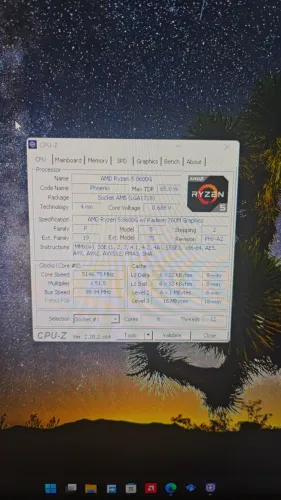 Processador AMD Ryzen 5 8600G, 4.3GHz (5.0GHz Turbo), 6-Cores 12-Threads, AM5, Com Cooler