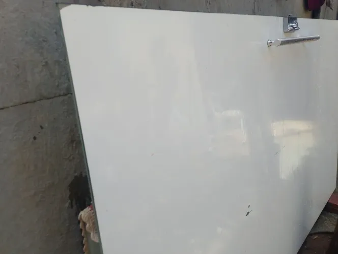 Estou vendendo esta porta de correr