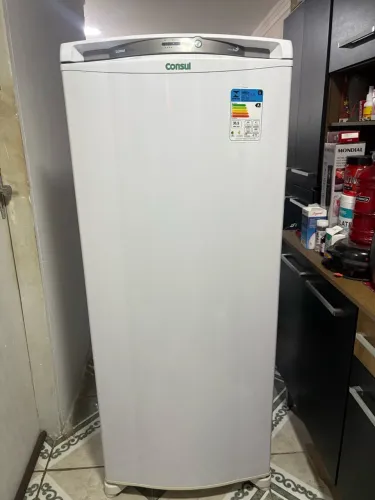 Geladeira consul 300L 800$