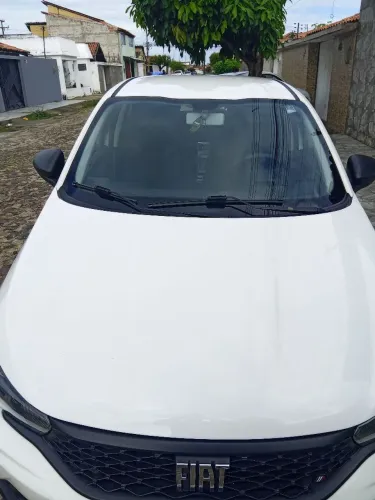 Fiat Argo 1.0 6V Flex. 2024