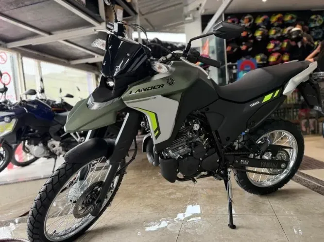 YAMAHA XTZ 250 LANDER 2026