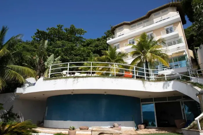 Mansão de Luxo em Condomínio Península - Guarujá SP