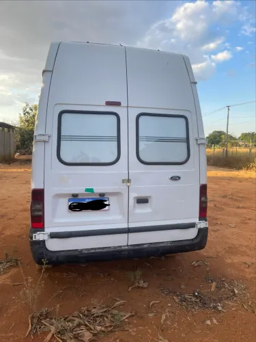 Ford Transit Furgão 3550 2.4 Tdci Longo Dies. 2011