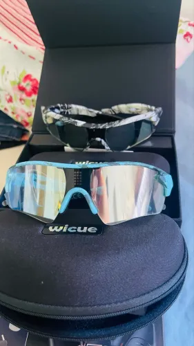 Óculos wicue original - lindo