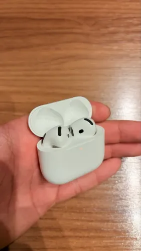 Air Pods 4 ANC (Cancelamento de Ruído) - Original Apple