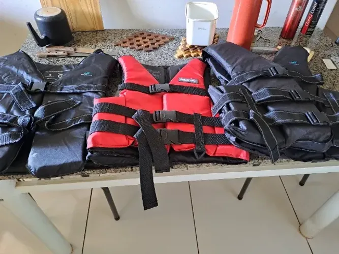 3 coletes salva vidas , homologado , 100 kilos !!!