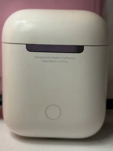 iPods Apple 1º geração, um fone não funciona e outro sim