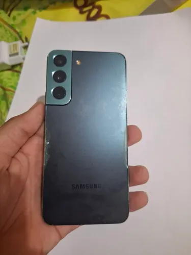 Samsung s22 normal