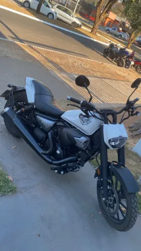 Moto titanium 250cc