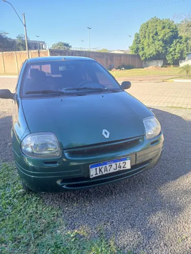 Renault Clio Rn/alize/expr./1.0 Hi-power 16V 5P 2001