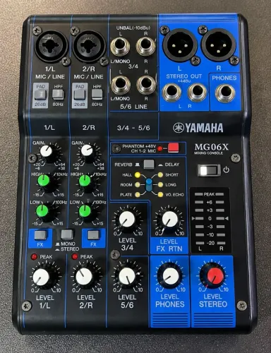 Mesa de som YAMAHA MG06X 