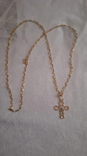 Cordão de Ouro com Pingente 