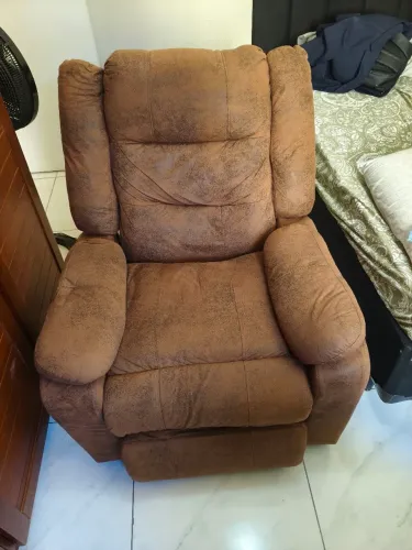 Poltrona reclinável com massageador e aquecedor