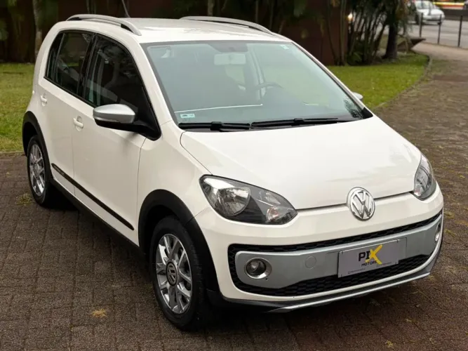 Volkswagen Up! Cross I Motion 1.0 T.flex 12V 5P 2015