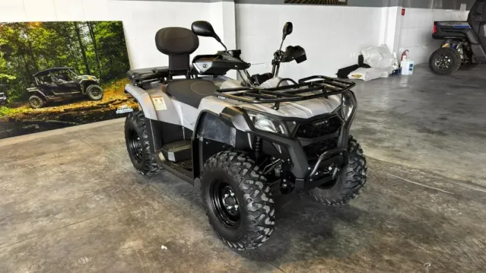 Quadriciclo CF 2025 Terrox 400L