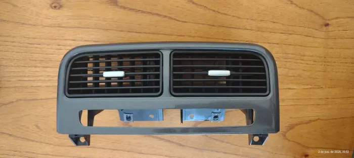 Moldura difusor central Fiat Punto 2008 a 2012