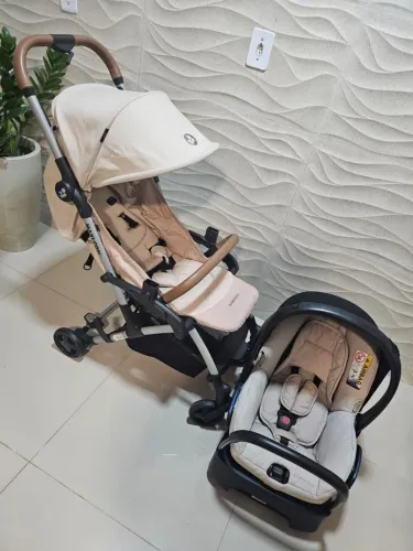 Carrinho + bebe conforto Layka ² . Maxi cosi. Completo