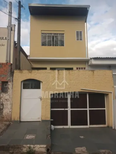 VENDE-SE IMOVEL COM EXCELENTE CUSTO BENEFÍCIO