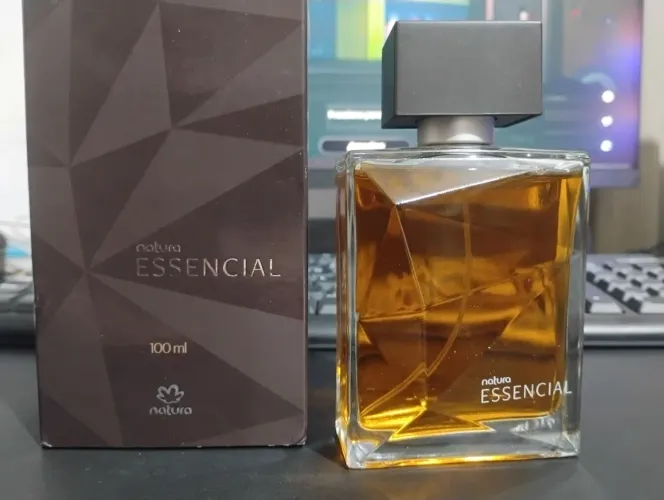 Vendo Natura Essencial Masculino 100 ml (Deo Parfum)