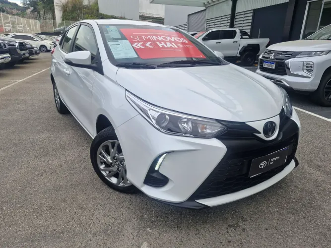 Toyota Yaris XS 1.5 Flex 16V 5P Aut. 2025