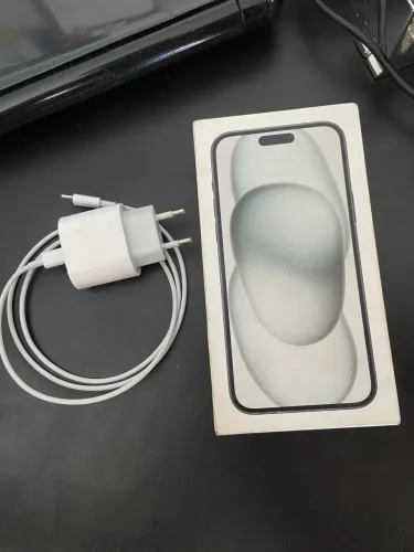 iPhone 15 Plus Leia o anúncio