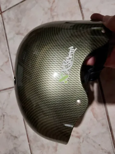 Capacete de skate adulto