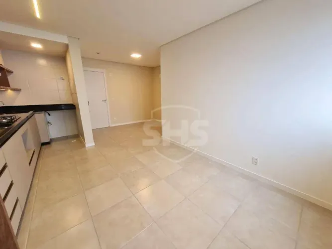 Apartamento com 2 dormitórios para alugar, 46 m² por R$ 2.350/mês - Água Verde - Blumenau/