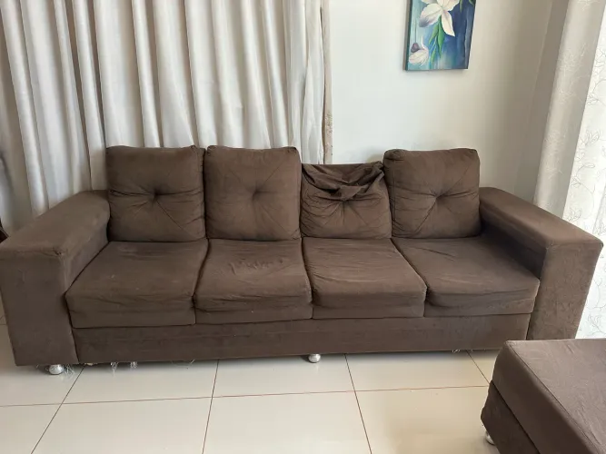 Sofá marrom