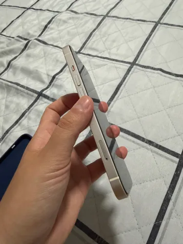 iPhone 13, 128gb.