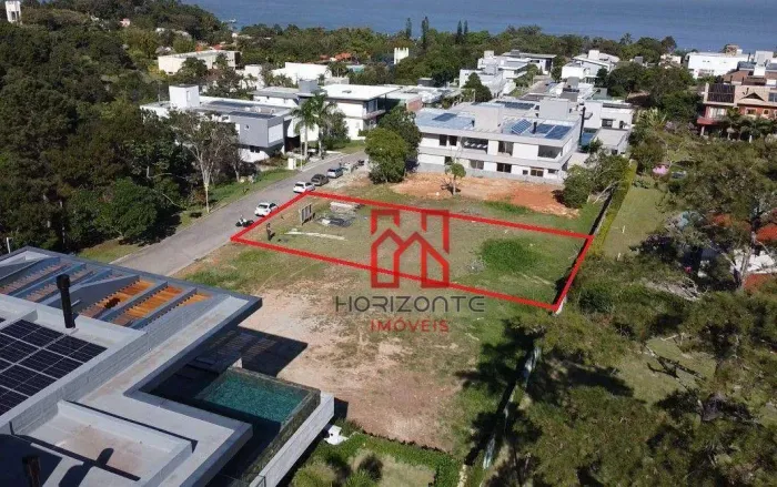 Terreno à venda, 762 m² por R$ 3.700.000,00 - Cacupé - Florianópolis/SC