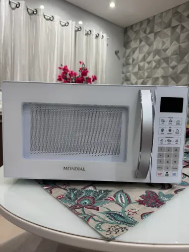 Microondas mundial 21l