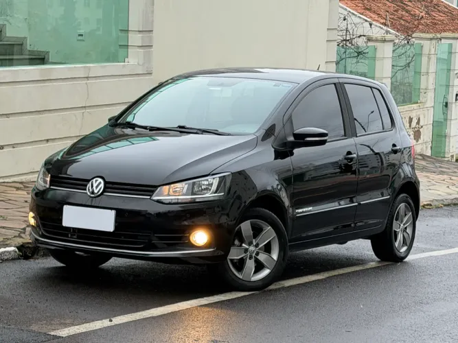 Volkswagen Fox Comfortline 1.6 Flex 8V 5P 2018