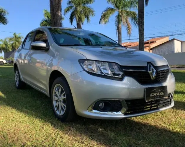 Renault Logan Expres./exp. UP Hi-flex 1.0 16V 4P 2015