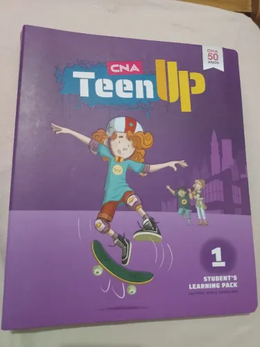 Livro de inglês CNA Teen UP 1