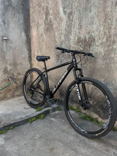  Bicicleta Absolute Aro 29 Preta - 21 Marchas